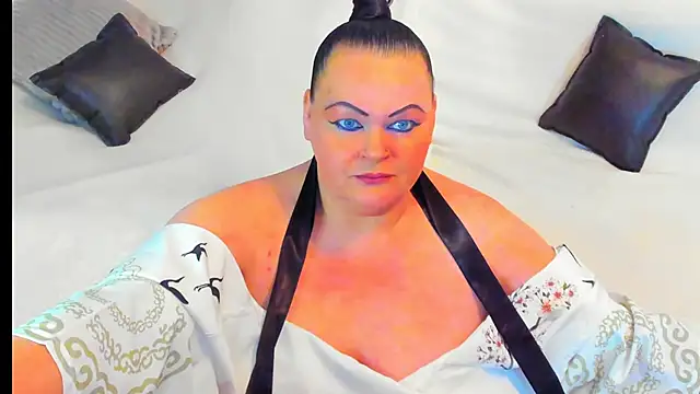 MilanaBiegert online show from 01/04/25, 02:14