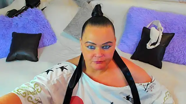 MilanaBiegert online show from 01/30/25, 08:31