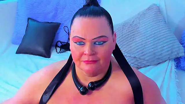 MilanaBiegert online show from 03/01/25, 01:40