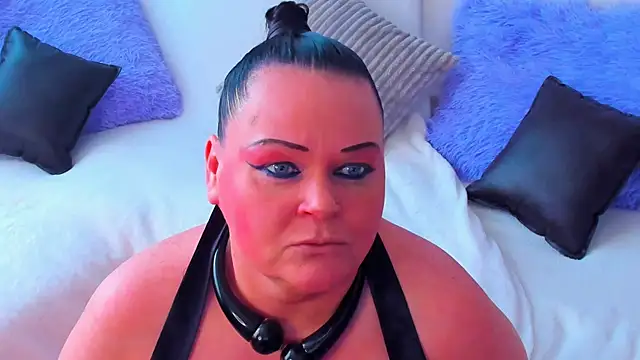 MilanaBiegert online show from 03/02/25, 08:59