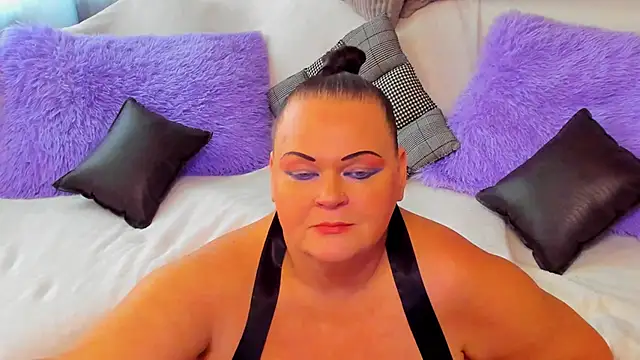 MilanaBiegert online show from 10/05/25, 11:30