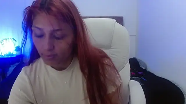 elena detroya online show from 03/04/25, 12:33