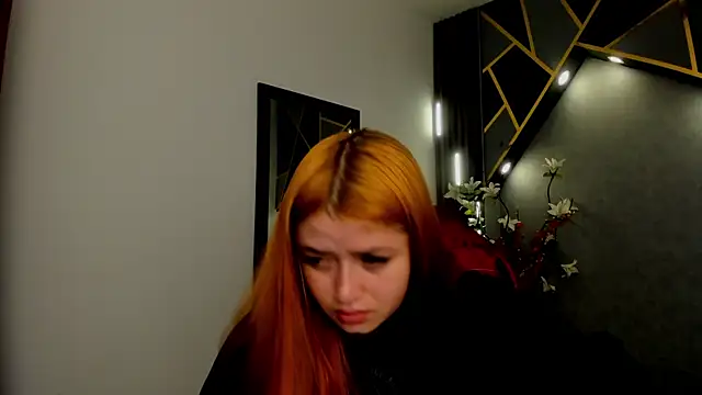 Snapshot of almma_shy chatting on 01/24/25, 01:57 almma shy online show from 01/24/25, 01:57