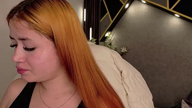 Snapshot of almma_shy chatting on 02/26/25, 03:08 almma shy online show from 02/26/25, 03:08