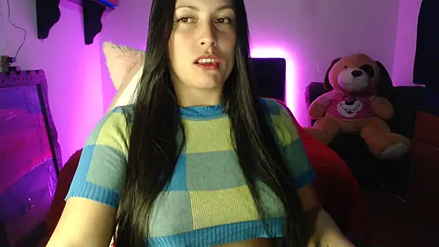 Allisonnlopez online show from 02/25/25, 08:51