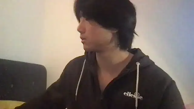 jungcock3210 online show from 12/02/24, 07:25