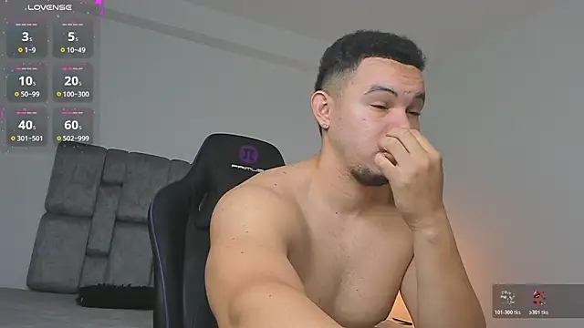 jhotta fox online show from 11/17/25, 07:03