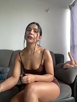 Snapshot of Nikothyna chatting on 05/29/26, 03:21 Nikothyna online show from 05/29/26, 03:21