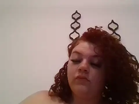 lolabun247 online show from 12/04/24, 10:46