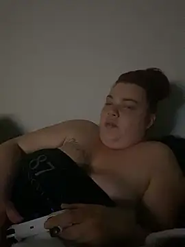 lolabun247 online show from 12/11/24, 07:20