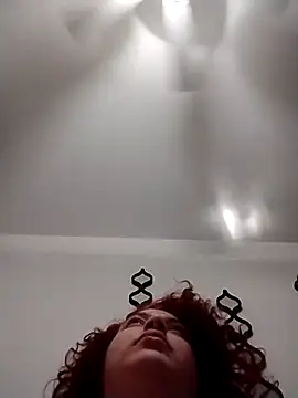 lolabun247 online show from 12/29/24, 12:34