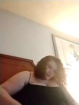 lolabun247 online show from 01/29/25, 12:43