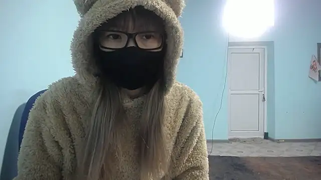 elllaaxx online show from 02/18/25, 03:53