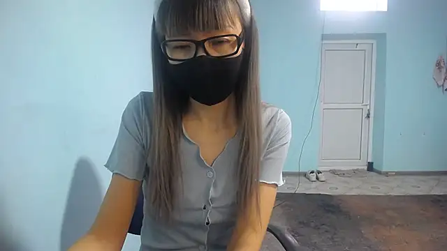 elllaaxx online show from 02/26/25, 06:04