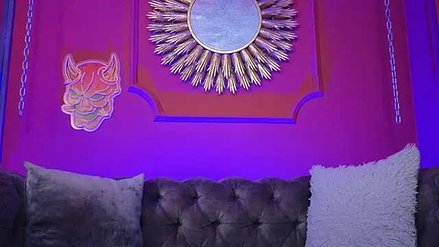 Julieta Russell online show from 01/10/26, 12:29