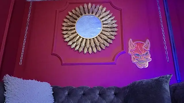 Julieta Russell online show from 03/10/26, 12:10