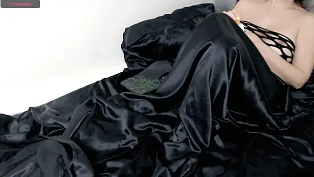 hotmask online show from 02/06/26, 06:00