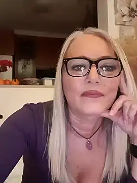 kikkastar online show from 12/06/24, 08:40