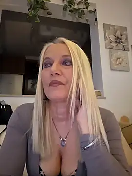 kikkastar online show from 03/07/25, 07:38