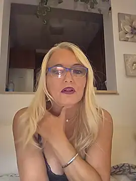 kikkastar online show from 09/24/25, 08:12