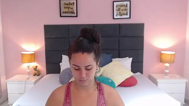 MadisonJenner online show from 01/19/25, 11:34