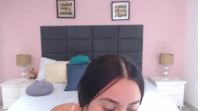 MadisonJenner online show from 01/20/25, 02:57