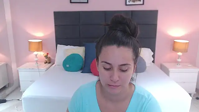 MadisonJenner online show from 01/22/25, 02:46