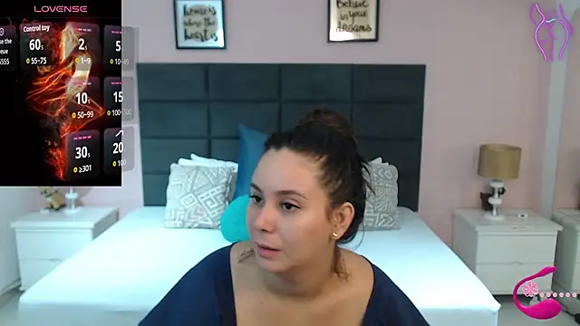 MadisonJenner online show from 09/22/25, 11:23