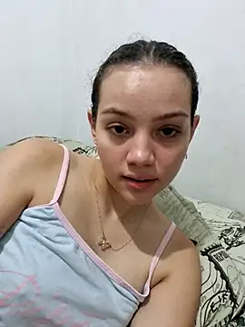 Snapshot of Angela_hank2 chatting on 11/23/25, 02:55 Angela hank2 online show from 11/23/25, 02:55