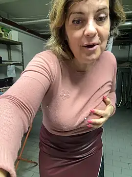 Sunbelxx online show from 11/17/25, 11:49