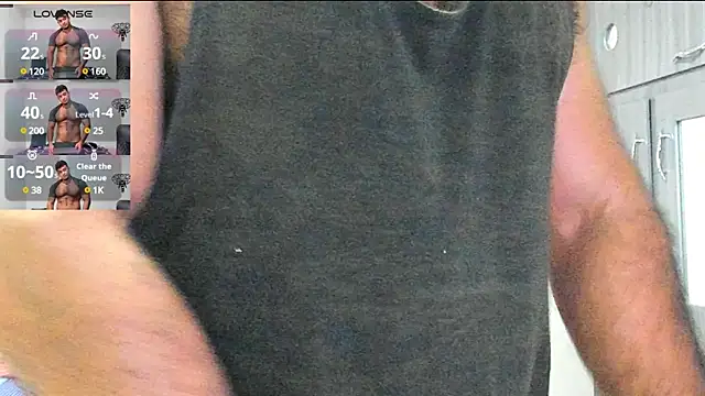 Big furry bear13 online show from 12/20/24, 04:53