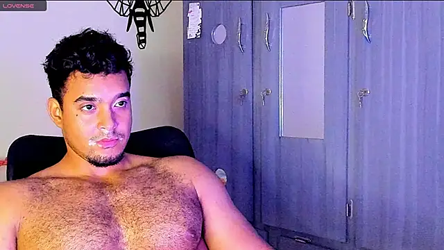 Big furry bear13 online show from 01/23/25, 05:13