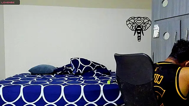 Big furry bear13 online show from 02/26/25, 04:47