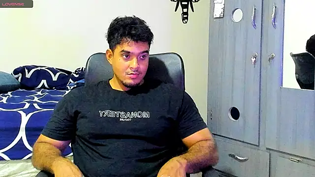 Big furry bear13 online show from 03/05/25, 06:01