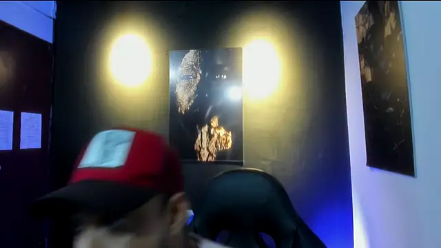 Big furry bear13 online show from 11/29/25, 06:16