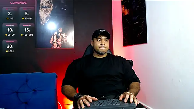 Snapshot of Big_furry_bear13 chatting on 01/09/26, 08:32 Big furry bear13 online show from 01/09/26, 08:32