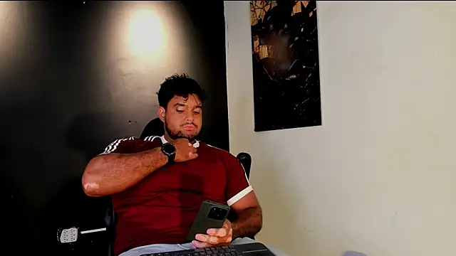 Snapshot of Big_furry_bear13 chatting on 03/12/26, 06:19 Big furry bear13 online show from 03/12/26, 06:19