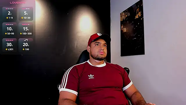 Snapshot of Big_furry_bear13 chatting on 03/28/26, 07:19 Big furry bear13 online show from 03/28/26, 07:19