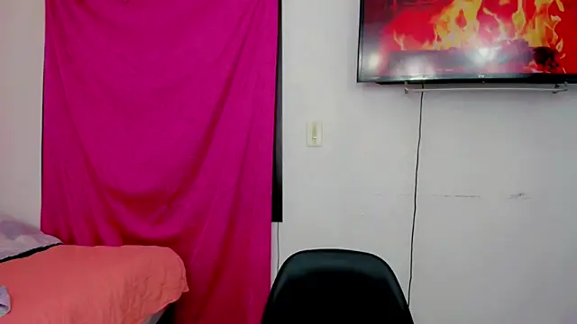 Snapshot of sunshine_uwu22 chatting on 01/06/25, 06:10 sunshine uwu22 online show from 01/06/25, 06:10