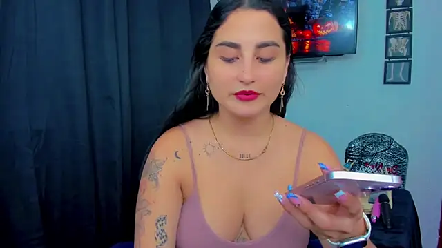 Snapshot of sunshine_uwu22 chatting on 10/20/25, 07:25 sunshine uwu22 online show from 10/20/25, 07:25