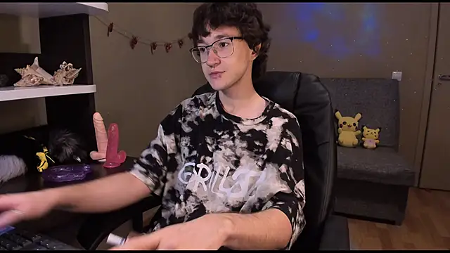 Snapshot of zackstivens chatting on 01/24/25, 12:09 zackstivens online show from 01/24/25, 12:09