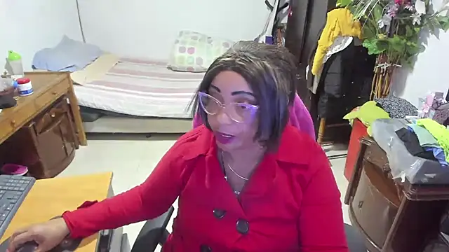 Snapshot of Mrs_mommy_ chatting on 02/05/25, 05:09 Mrs mommy online show from 02/05/25, 05:09