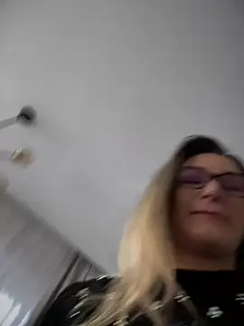 HotXMom online show from 01/07/25, 11:16