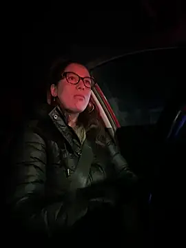 HotXMom online show from 01/08/25, 04:12