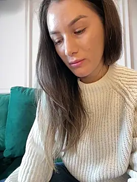 HotXMom online show from 02/11/26, 07:46