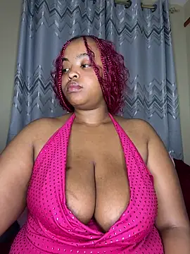 Snapshot of Linahlove chatting on 04/11/26, 11:42 Linahlove online show from 04/11/26, 11:42