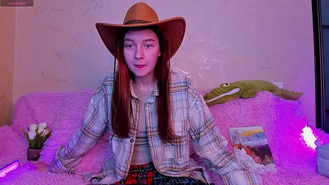 Ksuhesa online show from 02/21/25, 10:17