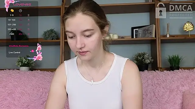 Ksuhesa online show from 10/03/25, 02:08