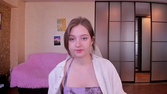 Snapshot of Ksuhesa chatting on 03/15/26, 08:09 Ksuhesa online show from 03/15/26, 08:09