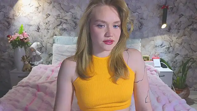 Snapshot of Aurora_Golden1 chatting on 02/06/26, 05:16 Aurora Golden1 online show from 02/06/26, 05:16